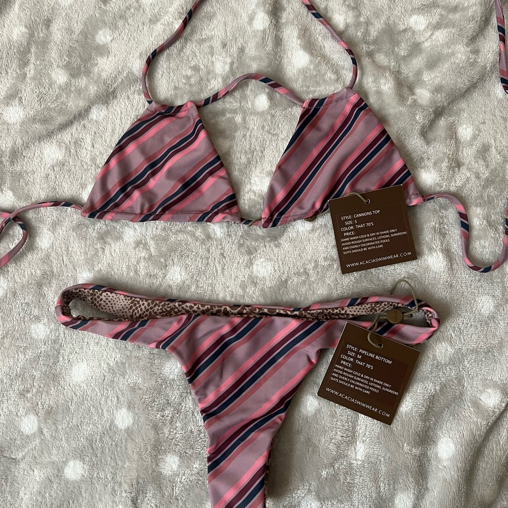 ACACIA That 70s bikini set. NWT